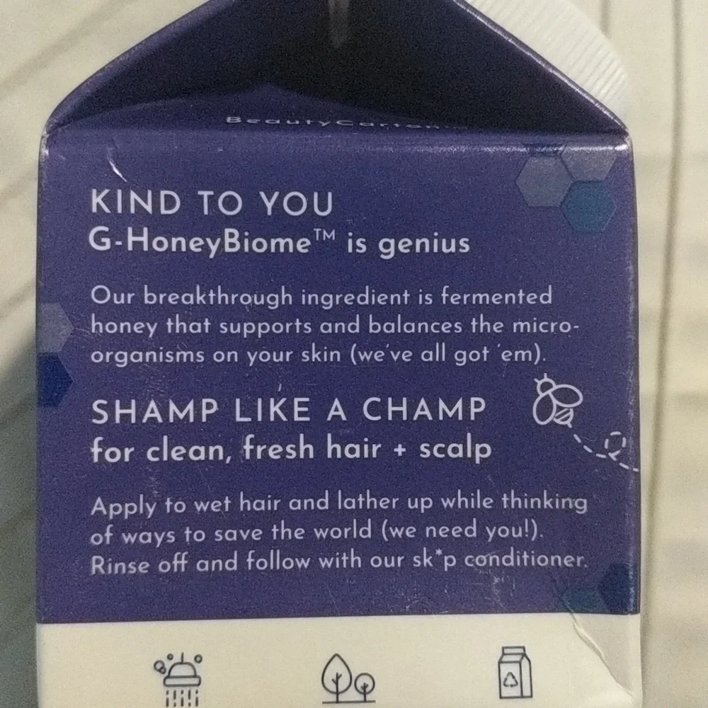 NWT Hydrating Shampoo